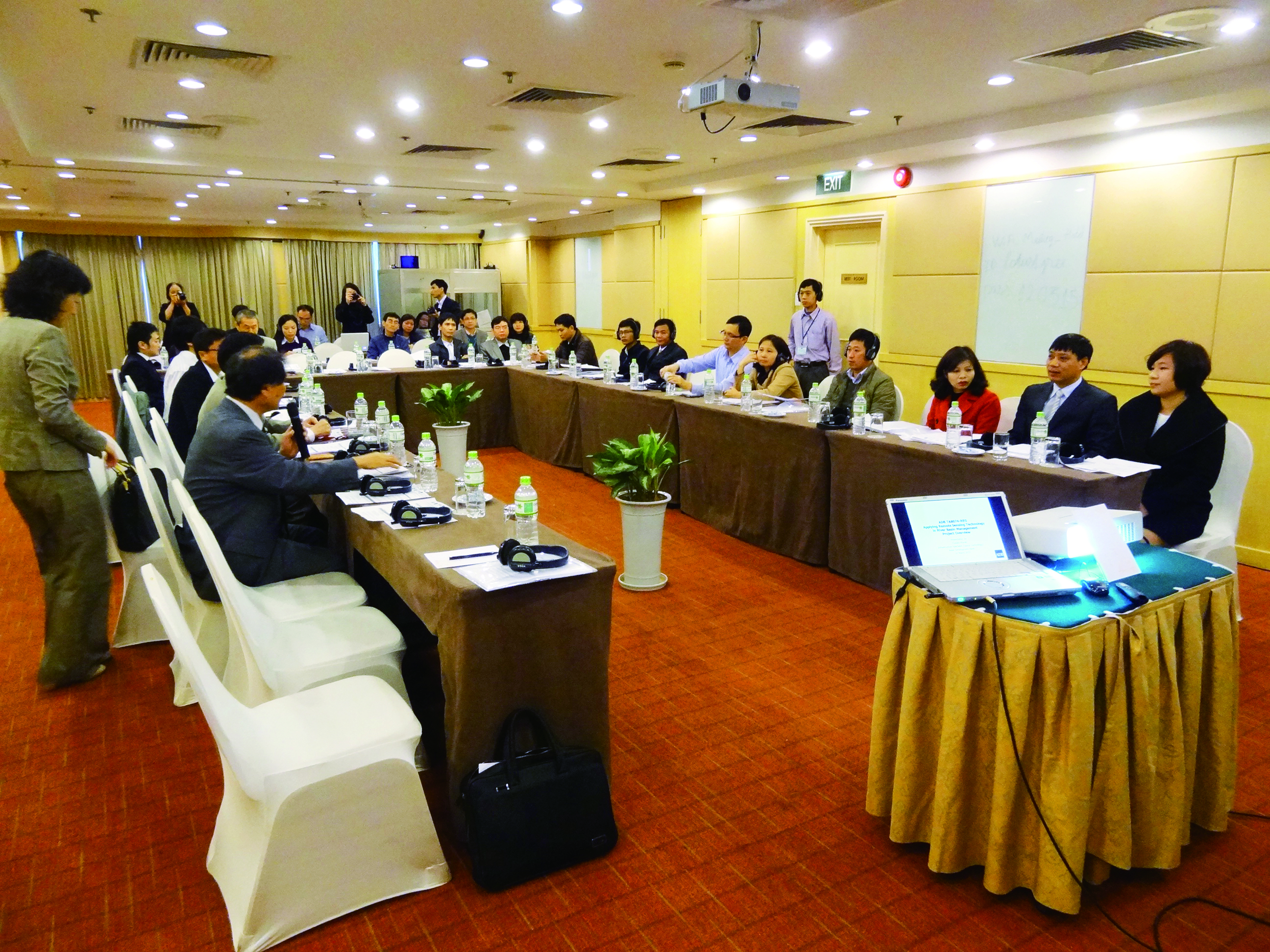 Consultation with stakeholders concerning projects (Vietnam)